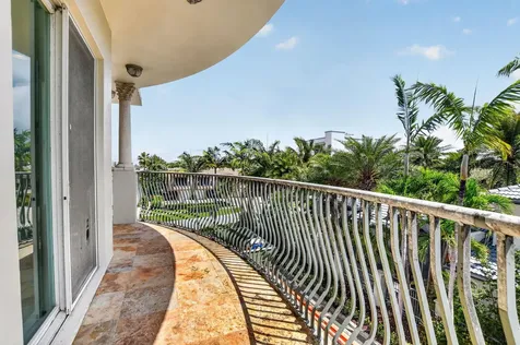 616 SE 20th Avenue Deerfield Beach FL 33441