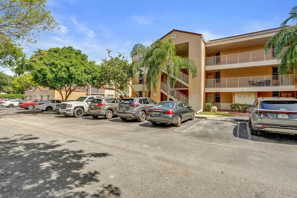 8266 NW 24th Street Coral Springs FL 33065