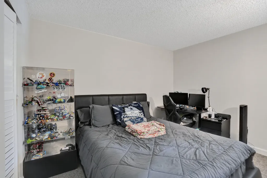 8266 NW 24th Street Coral Springs FL 33065
