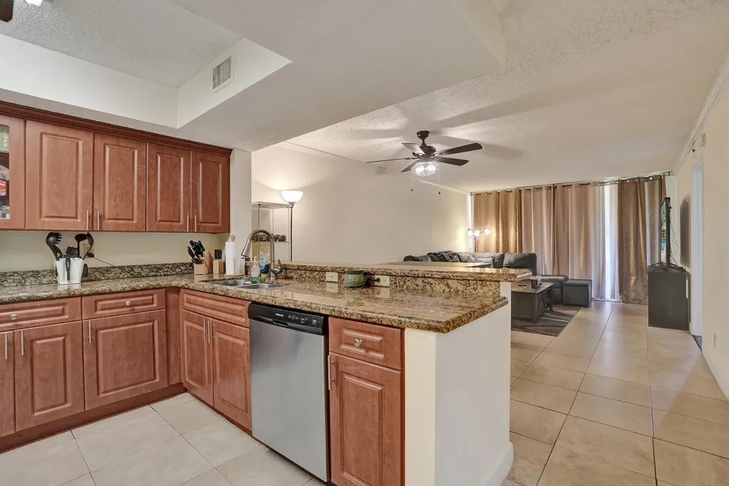 8266 NW 24th Street Coral Springs FL 33065