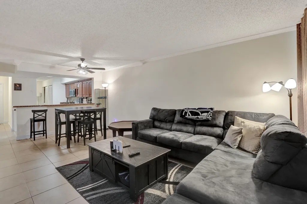 8266 NW 24th Street Coral Springs FL 33065