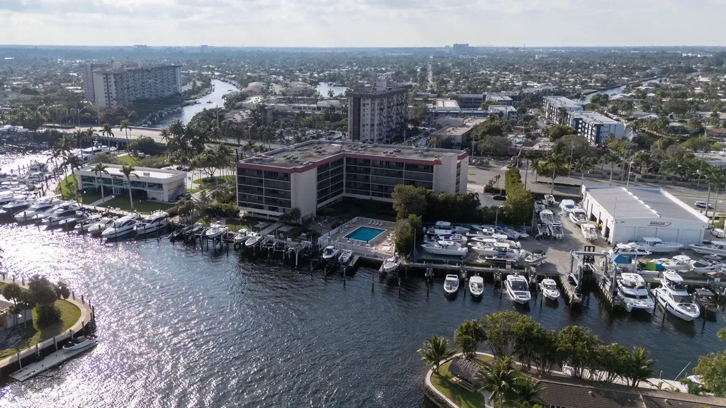 740 S Federal Highway S Pompano Beach FL 33062
