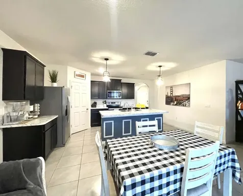 1040 SW Canary Terrace Port St Lucie FL 34953