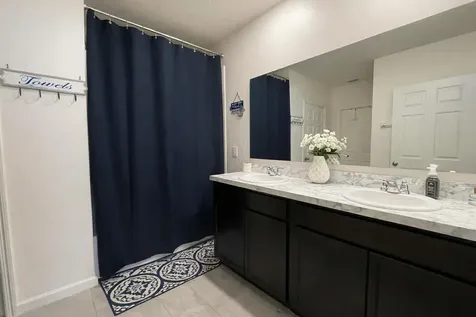1040 SW Canary Terrace Port St Lucie FL 34953