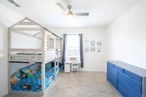 1040 SW Canary Terrace Port St Lucie FL 34953