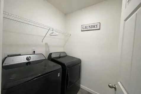 1040 SW Canary Terrace Port St Lucie FL 34953