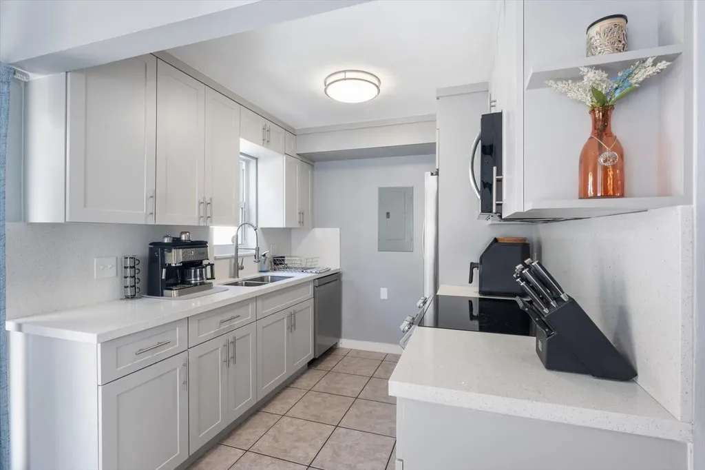 1129 N Andrews Avenue Fort Lauderdale FL 33311