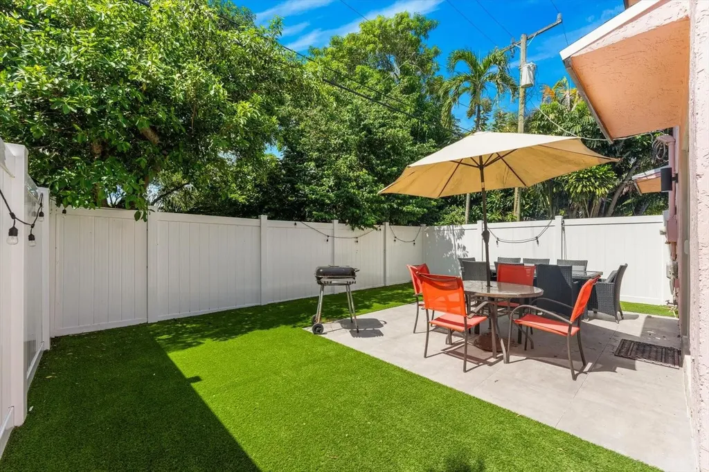 1129 N Andrews Avenue Fort Lauderdale FL 33311
