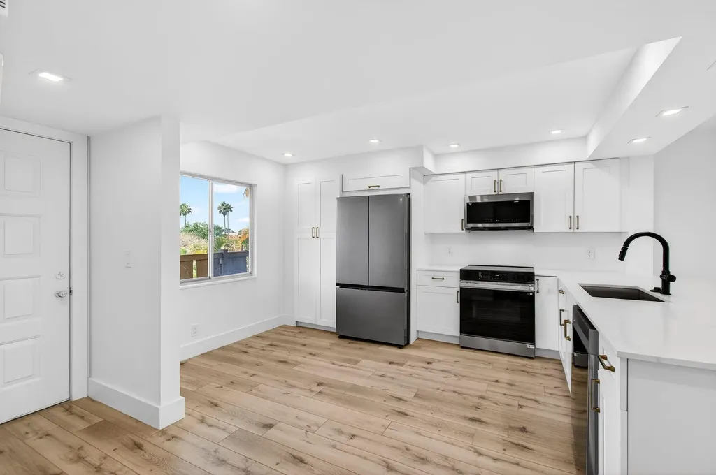 14360 Strathmore Lane Delray Beach FL 33446