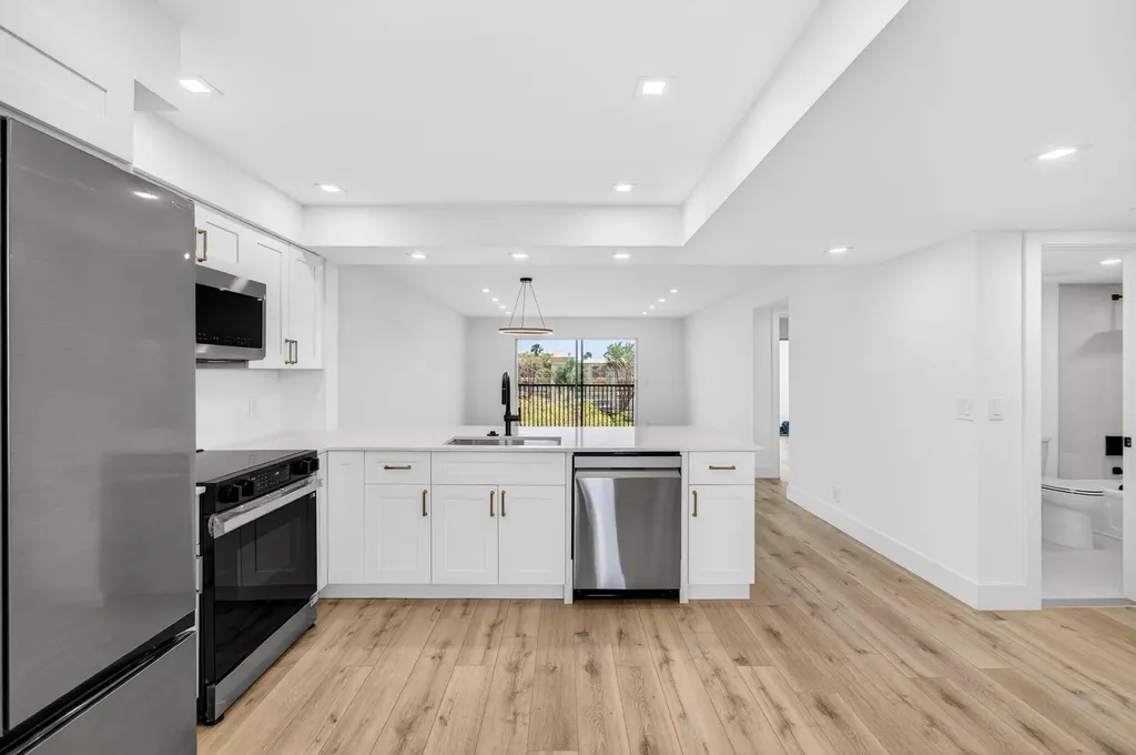 14360 Strathmore Lane Delray Beach FL 33446