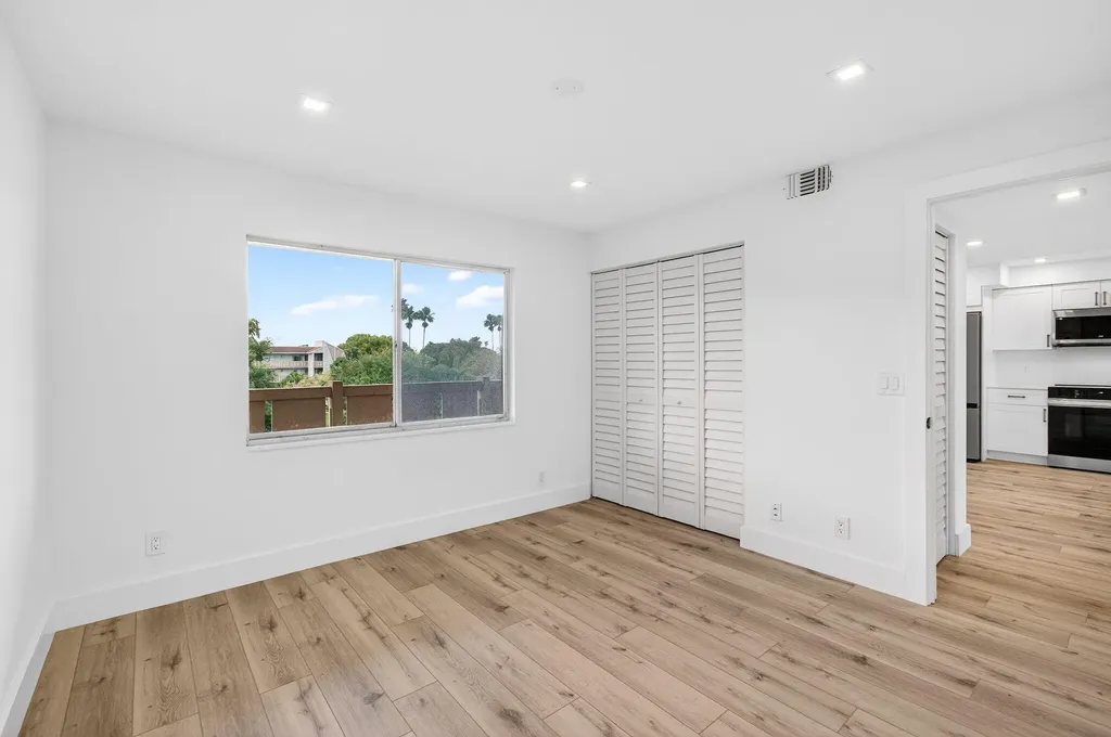14360 Strathmore Lane Delray Beach FL 33446