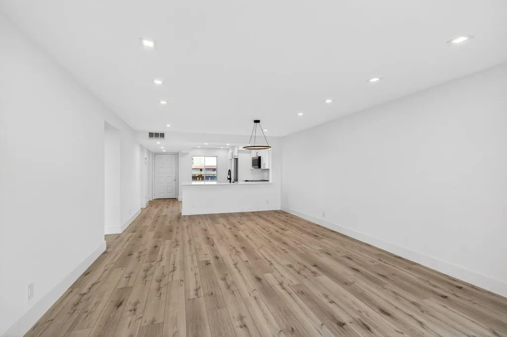 14360 Strathmore Lane Delray Beach FL 33446