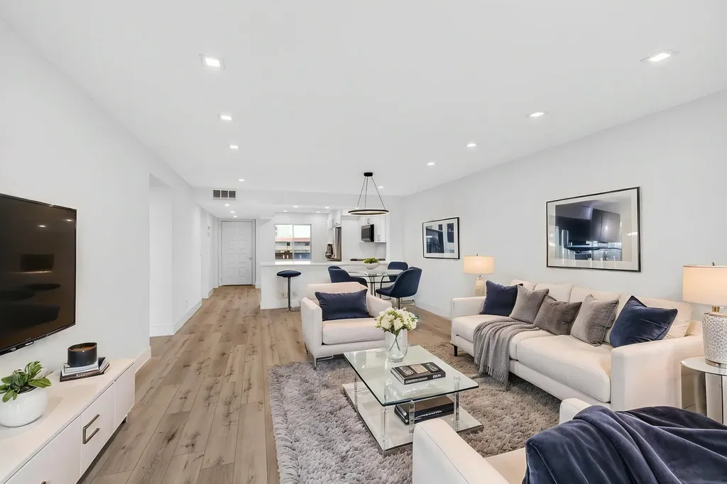 14360 Strathmore Lane Delray Beach FL 33446