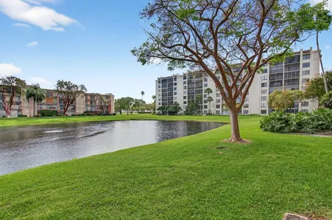 14360 Strathmore Lane Delray Beach FL 33446