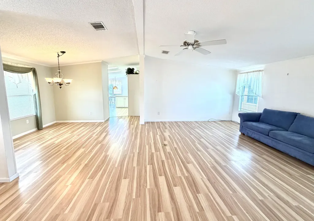 3317 Ironwood Avenue Port St Lucie FL 34952