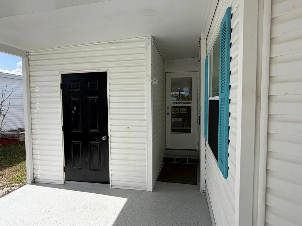 3317 Ironwood Avenue Port St Lucie FL 34952