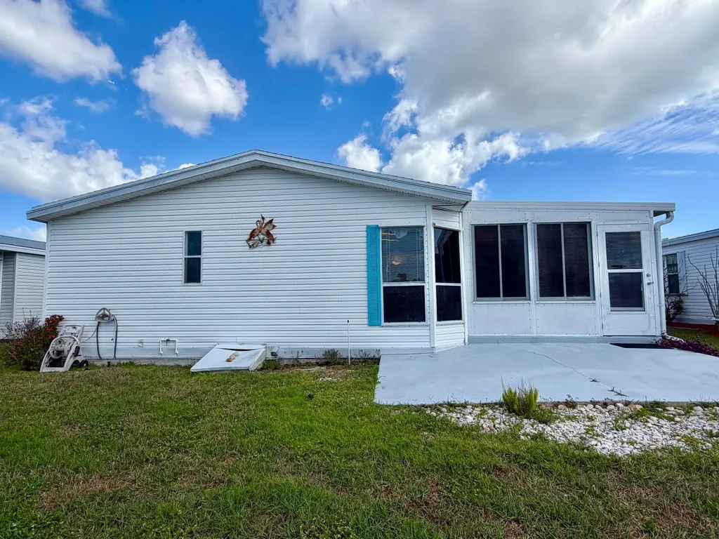 3317 Ironwood Avenue Port St Lucie FL 34952