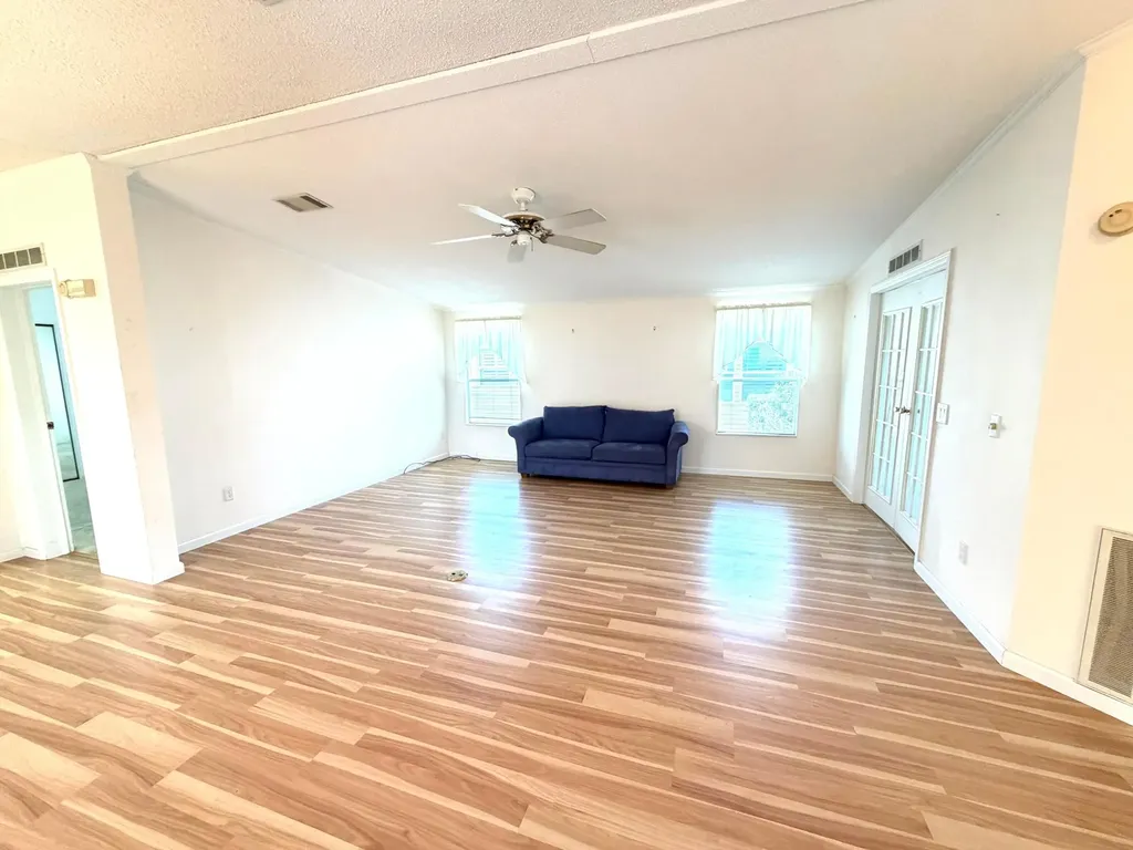 3317 Ironwood Avenue Port St Lucie FL 34952