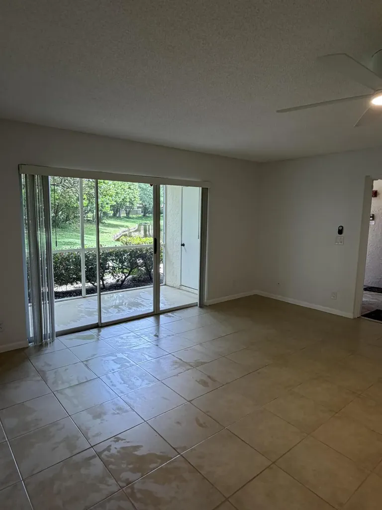 13811 Oneida Drive Delray Beach FL 33446