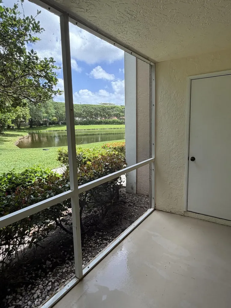 13811 Oneida Drive Delray Beach FL 33446