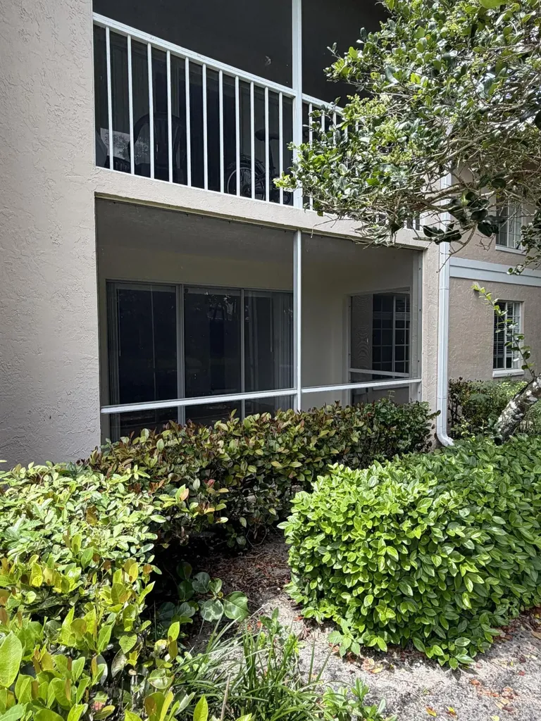 13811 Oneida Drive Delray Beach FL 33446
