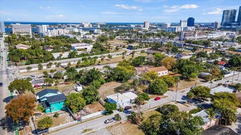 1504 N Sapodilla Avenue West Palm Beach FL 33401