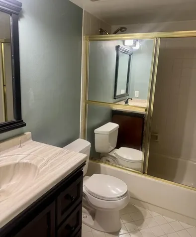 110 Lake Emerald Drive Oakland Park FL 33309