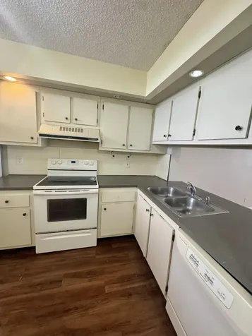 110 Lake Emerald Drive Oakland Park FL 33309