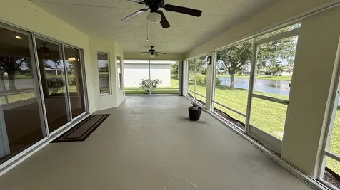 515 S Valencia Circle Circle SW Vero Beach FL 32968