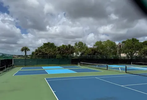 515 S Valencia Circle Circle SW Vero Beach FL 32968