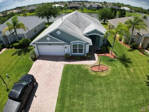 515 S Valencia Circle Circle SW Vero Beach FL 32968