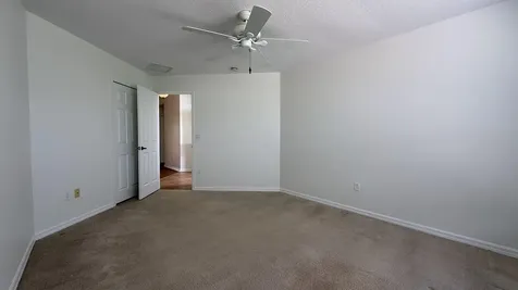 515 S Valencia Circle Circle SW Vero Beach FL 32968