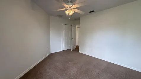 515 S Valencia Circle Circle SW Vero Beach FL 32968