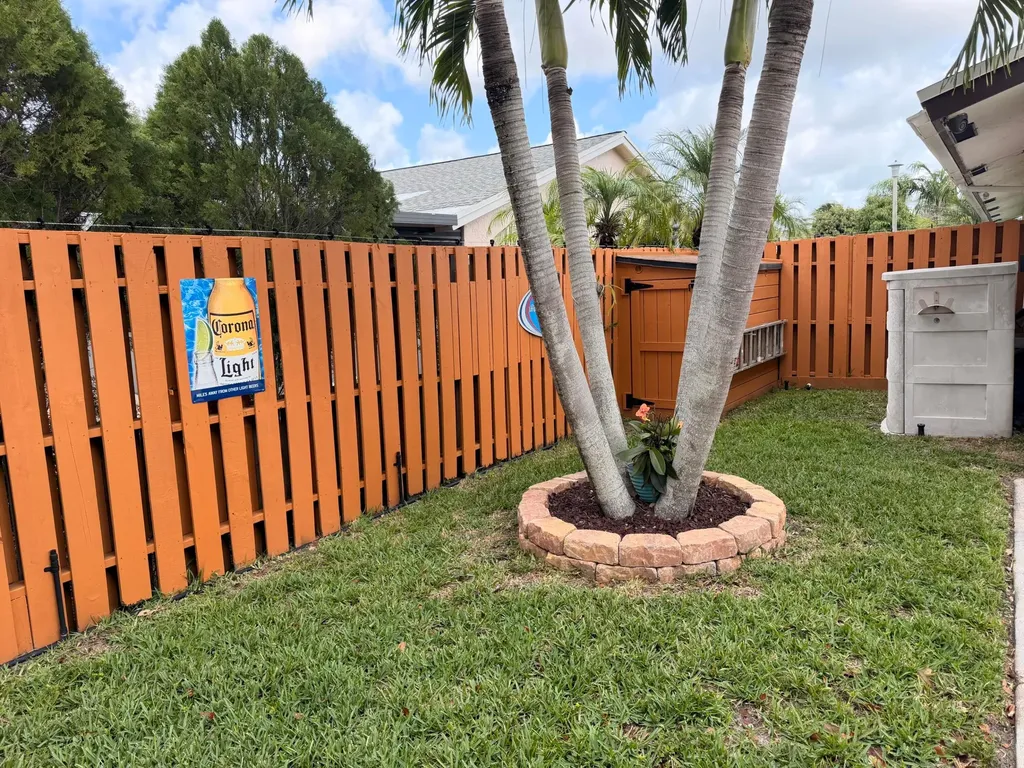 9914 NW 52nd Street Sunrise FL 33351