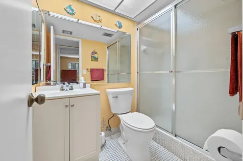 4047 NW 16th Street Lauderhill FL 33313