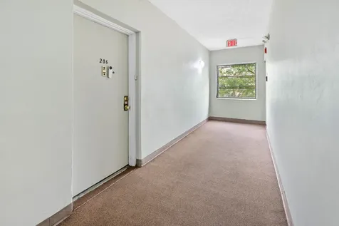 4047 NW 16th Street Lauderhill FL 33313
