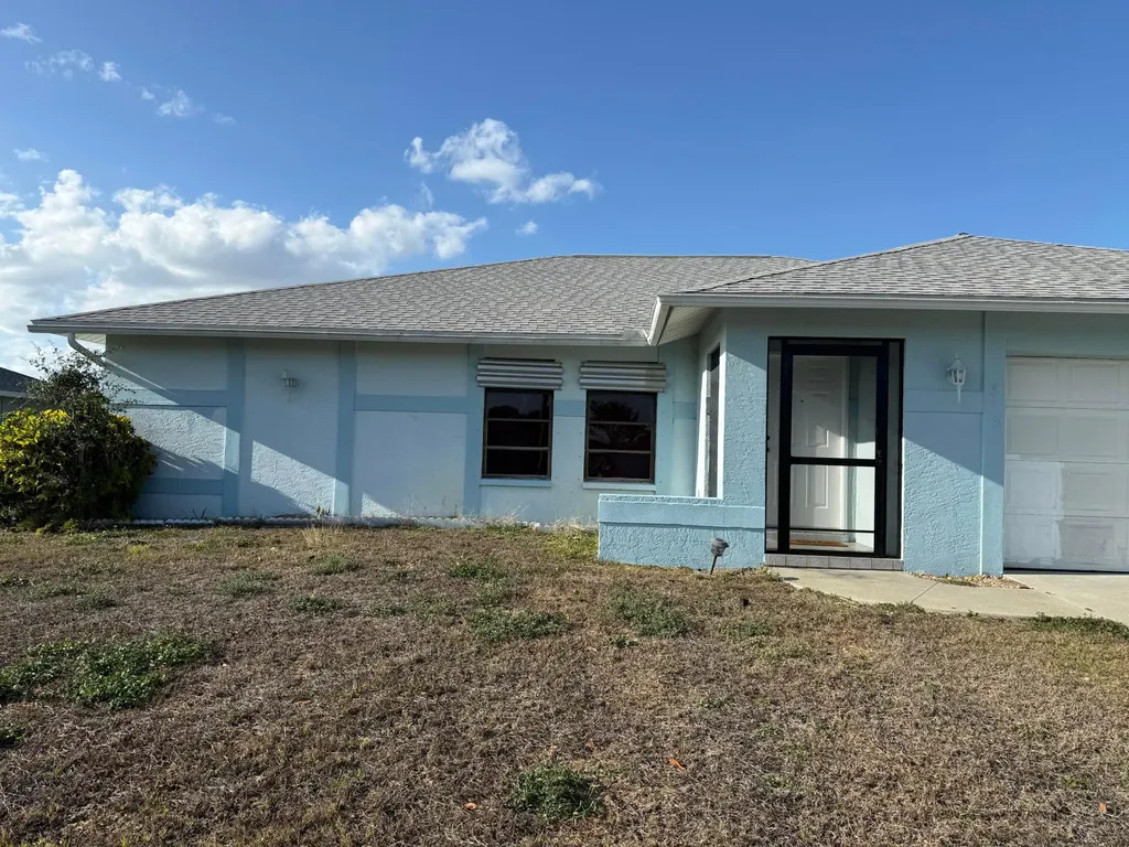 319 SE 27th Street Cape Coral FL 33904
