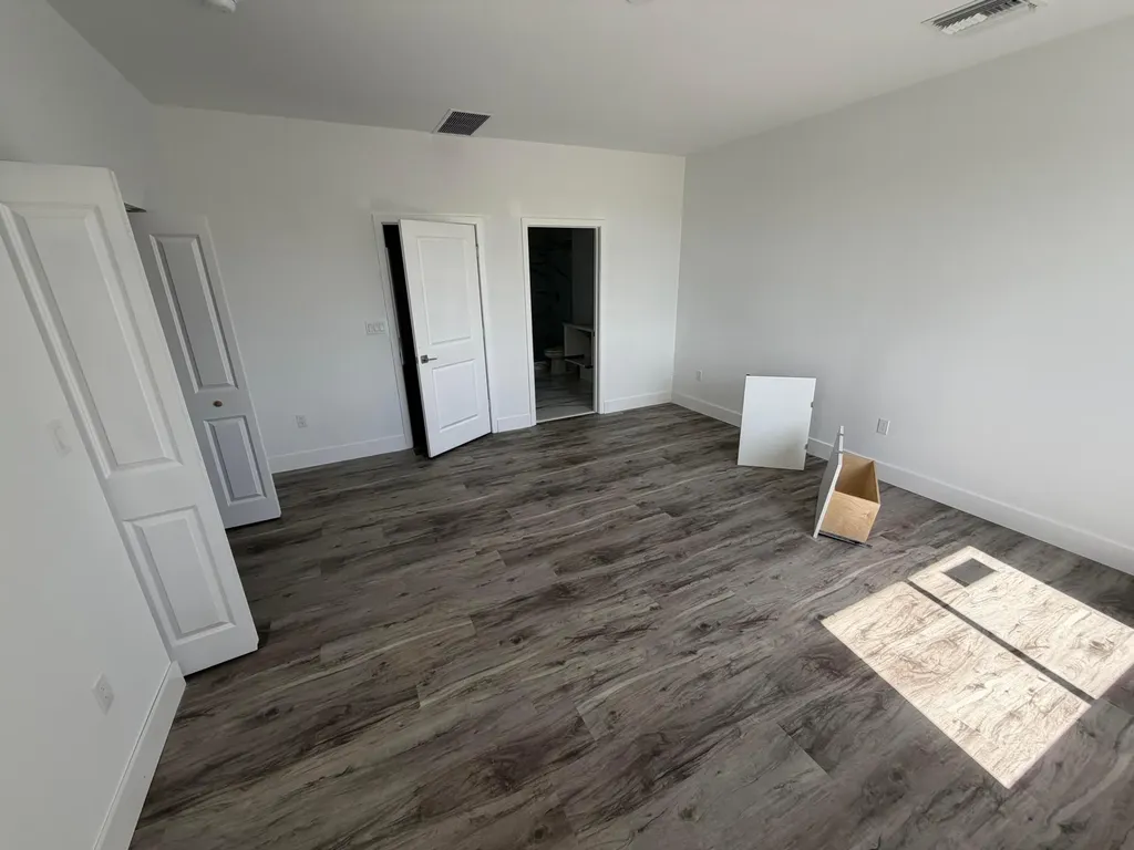 1544 NW 1st Avenue Pompano Beach FL 33060