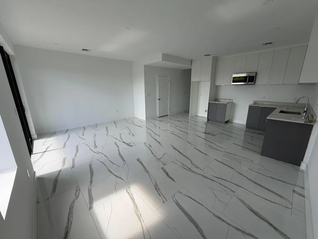 110 NW 15th Court Pompano Beach FL 33060