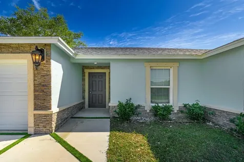 2372 SE Maslan Avenue Port St Lucie FL 34952