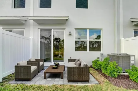 5748 SE Edgewater Circle Stuart FL 34997