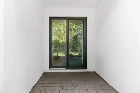 1004 Sweet Briar Lane Riviera Beach FL 33410