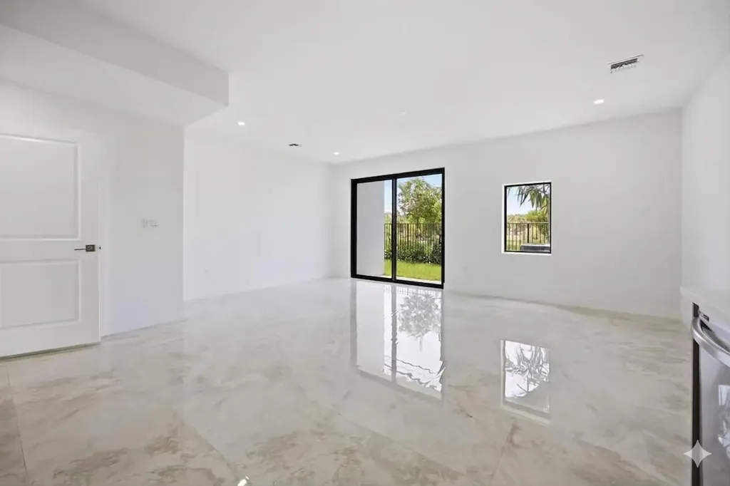 1546 NW 1st Avenue Pompano Beach FL 33060