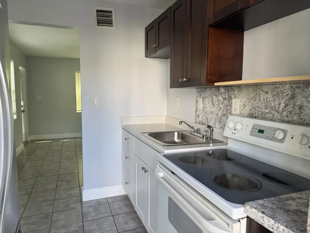 805 3rd Street West Palm Beach FL 33401
