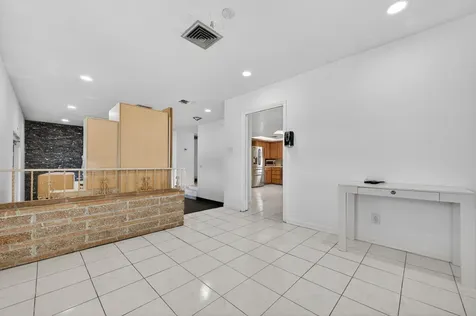 360 Kismet Avenue Pahokee FL 33476