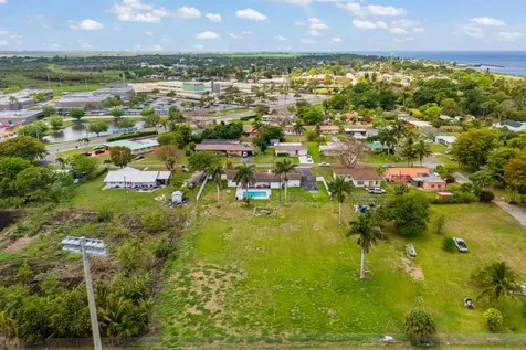 360 Kismet Avenue Pahokee FL 33476