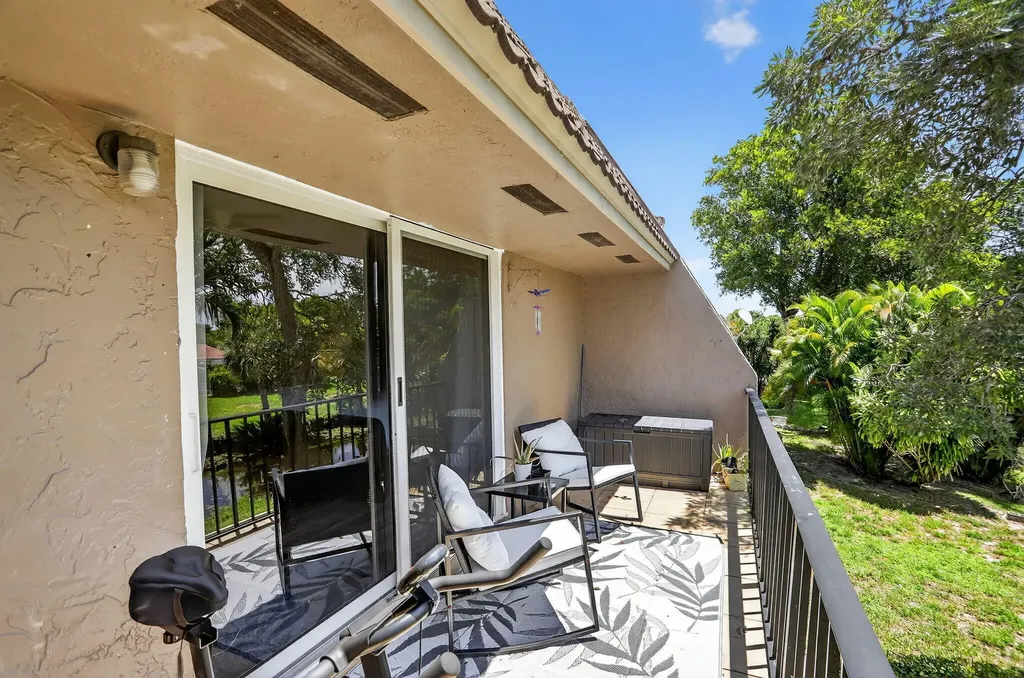 9050 NW 28th Street Coral Springs FL 33065