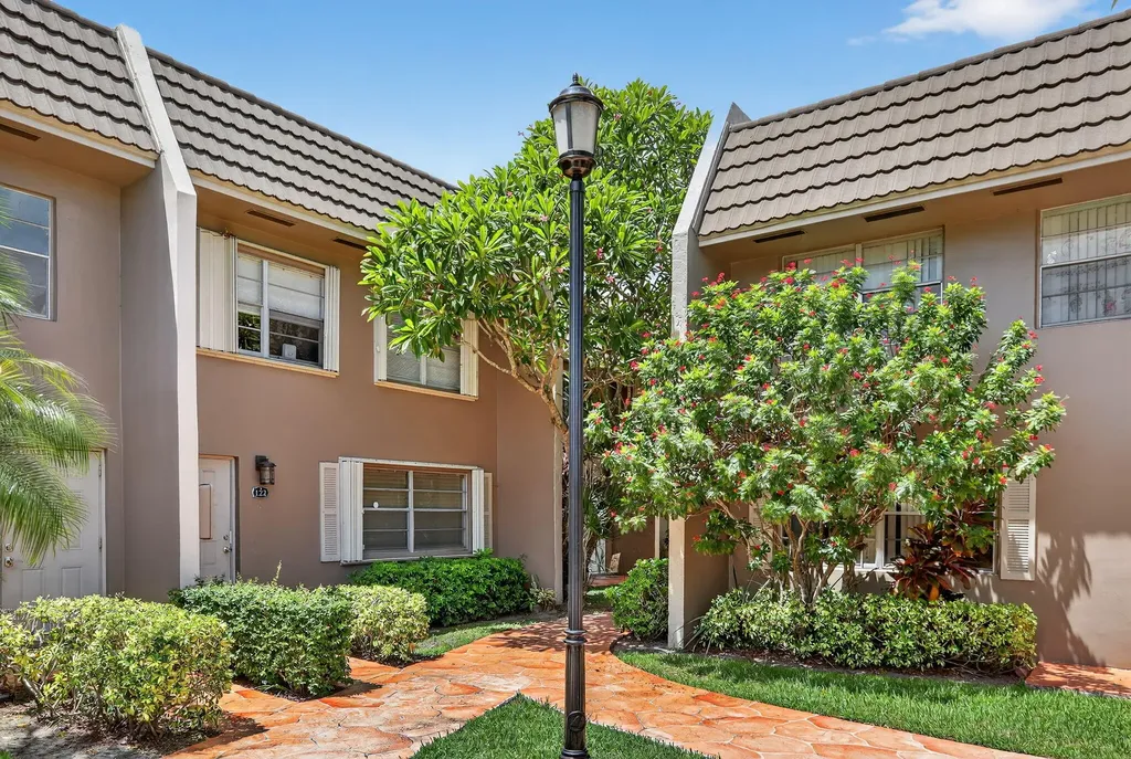 9050 NW 28th Street Coral Springs FL 33065