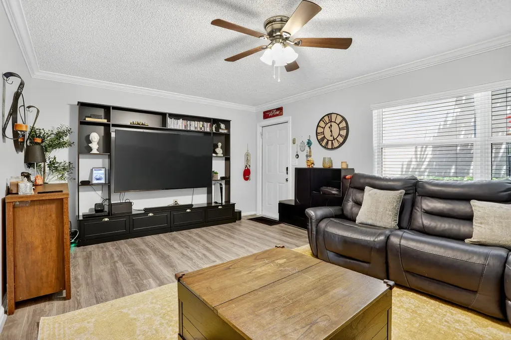 9050 NW 28th Street Coral Springs FL 33065