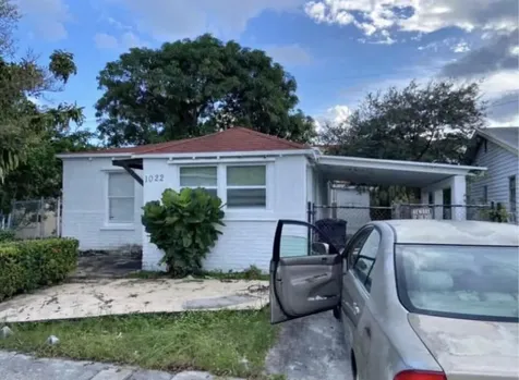 1022 17th Street West Palm Beach FL 33407